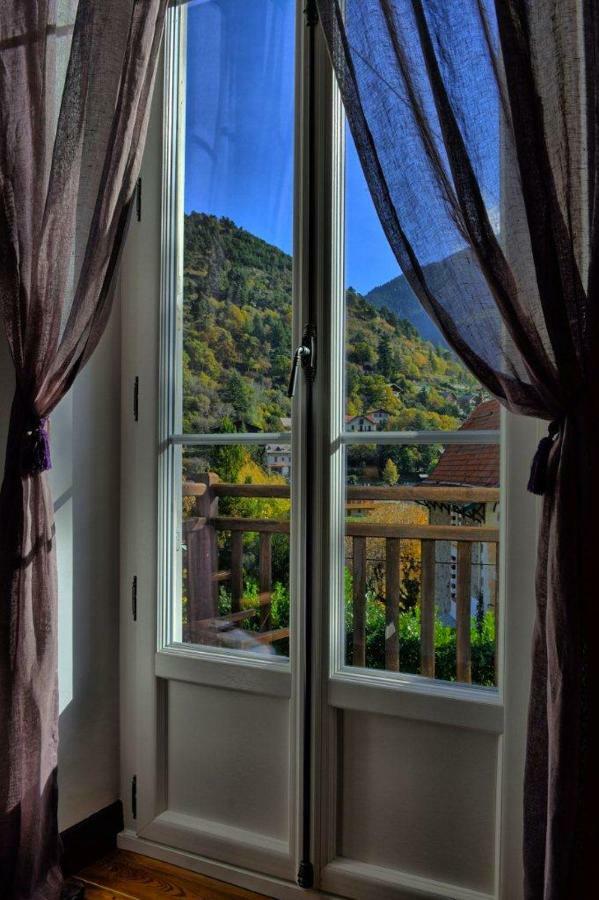 Bed and Breakfast La Ribambelle Сен-Мартен-Везюби Экстерьер фото